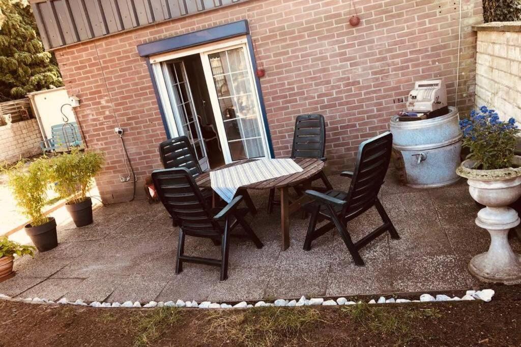 Haus Im Garten „Zentral Und Doch Sehr Ruhig“ Elten Eksteriør billede